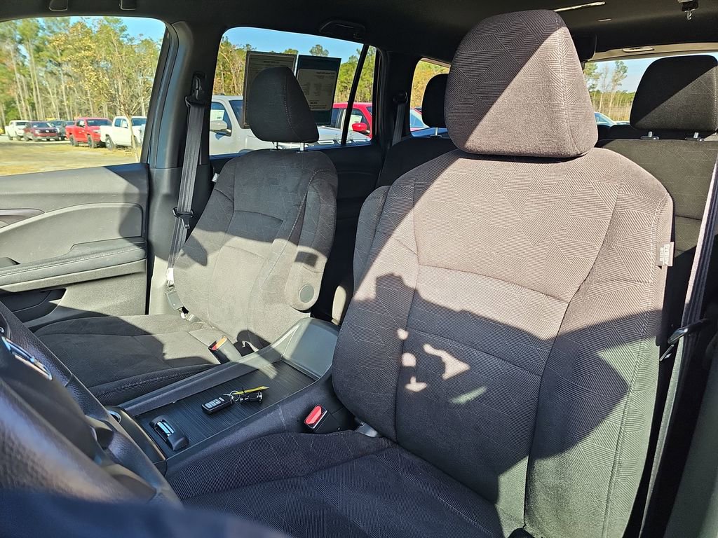 Used 2022 Honda Pilot Sport image 19