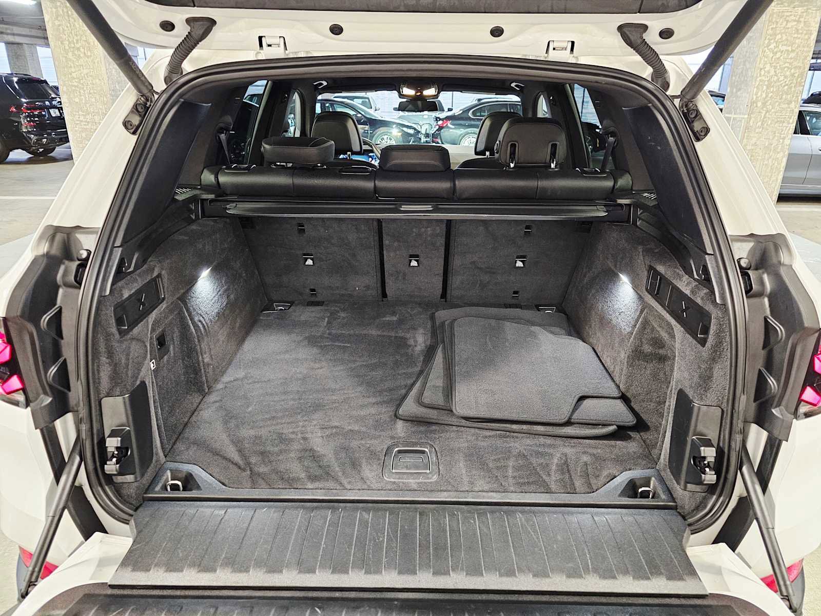 Used 2024 BMW X5 xDrive40i image 28