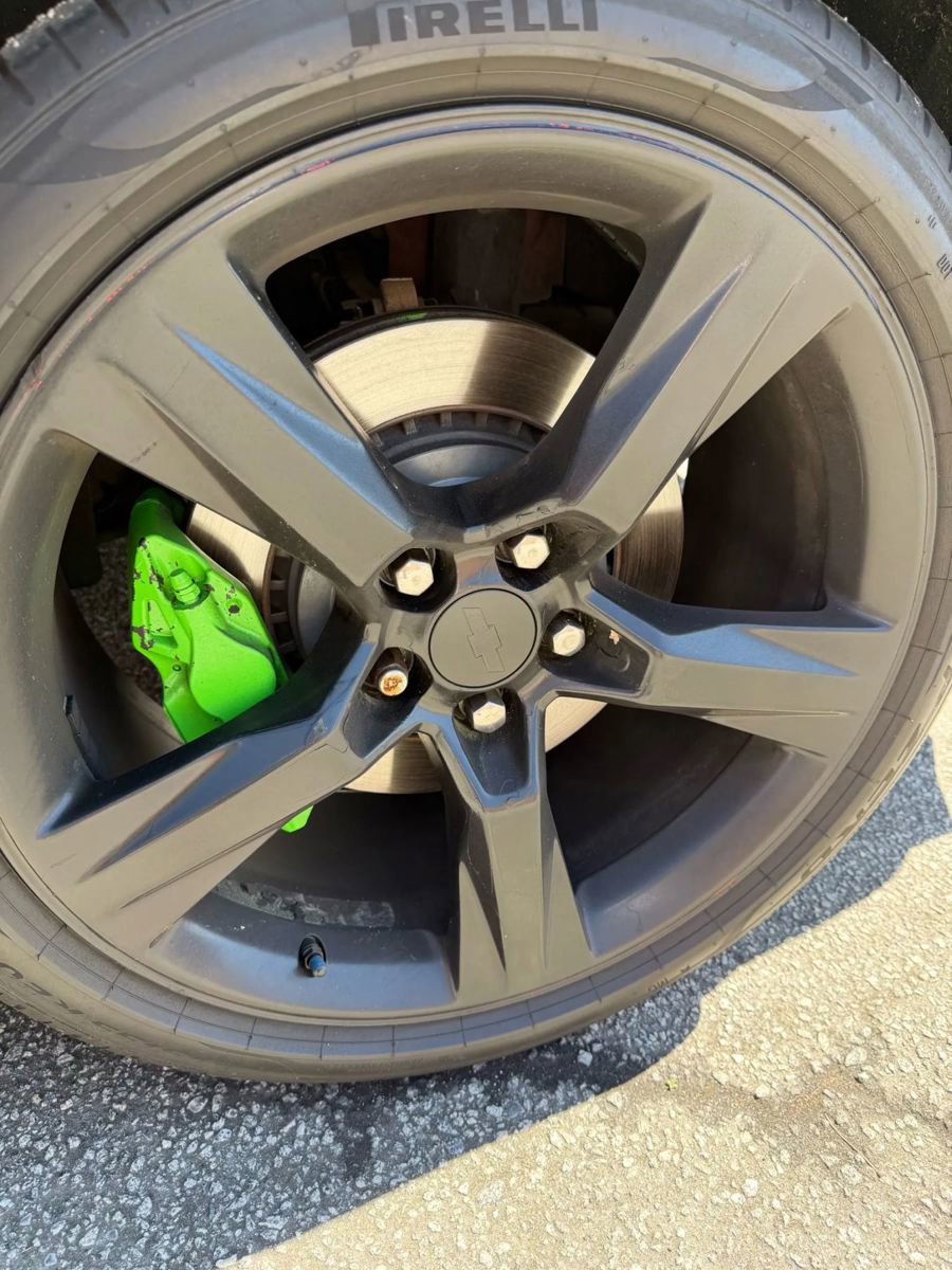 Used 2016 Chevrolet Camaro SS image 9