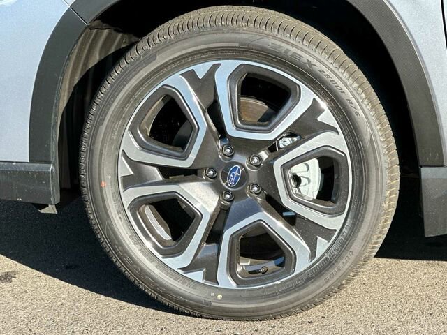 New 2025 Subaru Ascent Limited image 37
