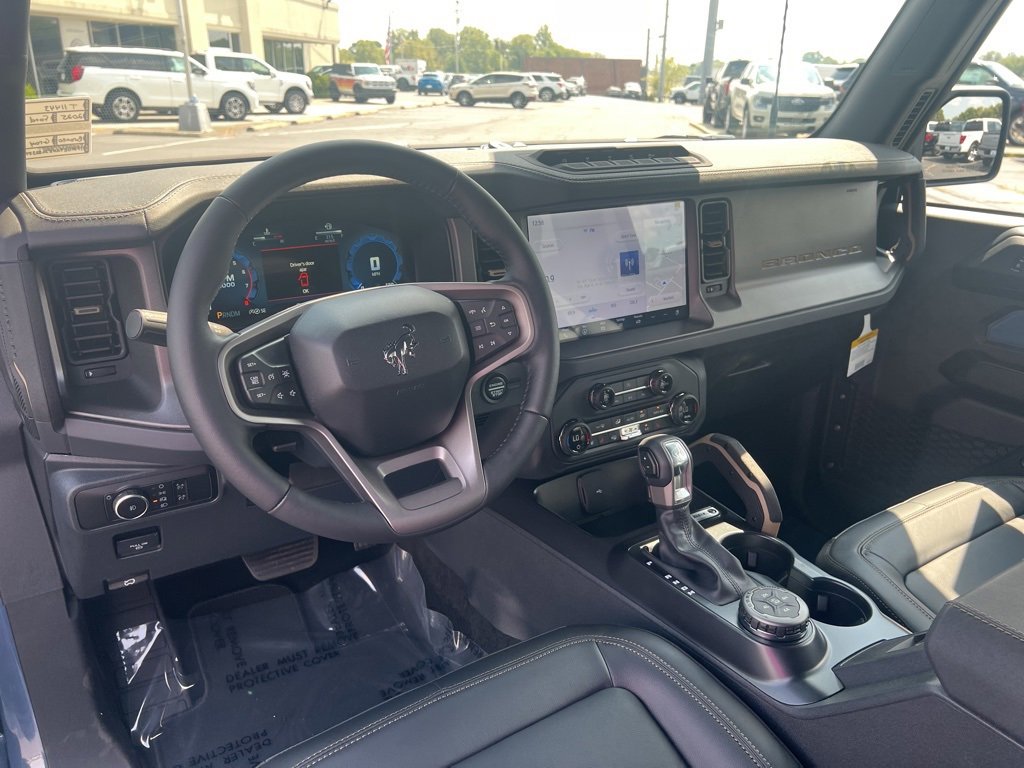 New 2025 Ford Bronco Badlands image 21