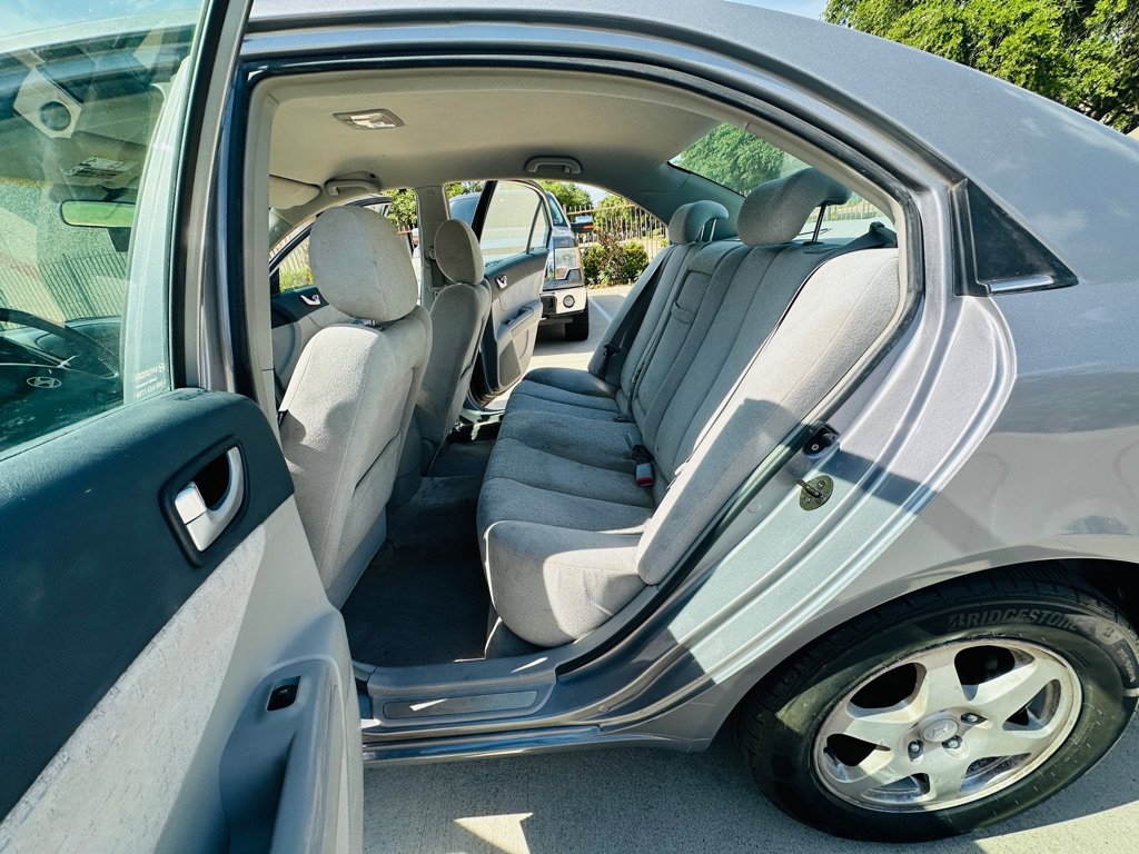 Used 2006 Hyundai Sonata GLS FWD image 16