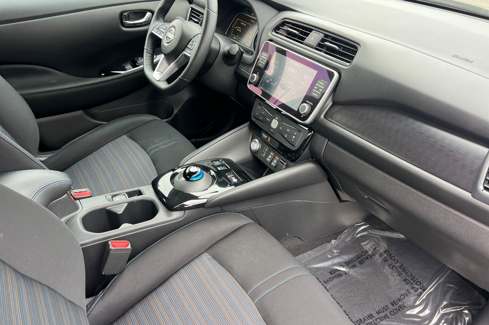 Certified 2024 Nissan Leaf SV Plus FWD image 18