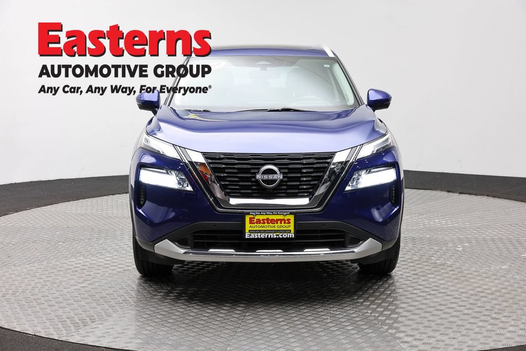 Used 2023 Nissan Rogue Platinum w/ Platinum Premium Package AWD/4WD image 2