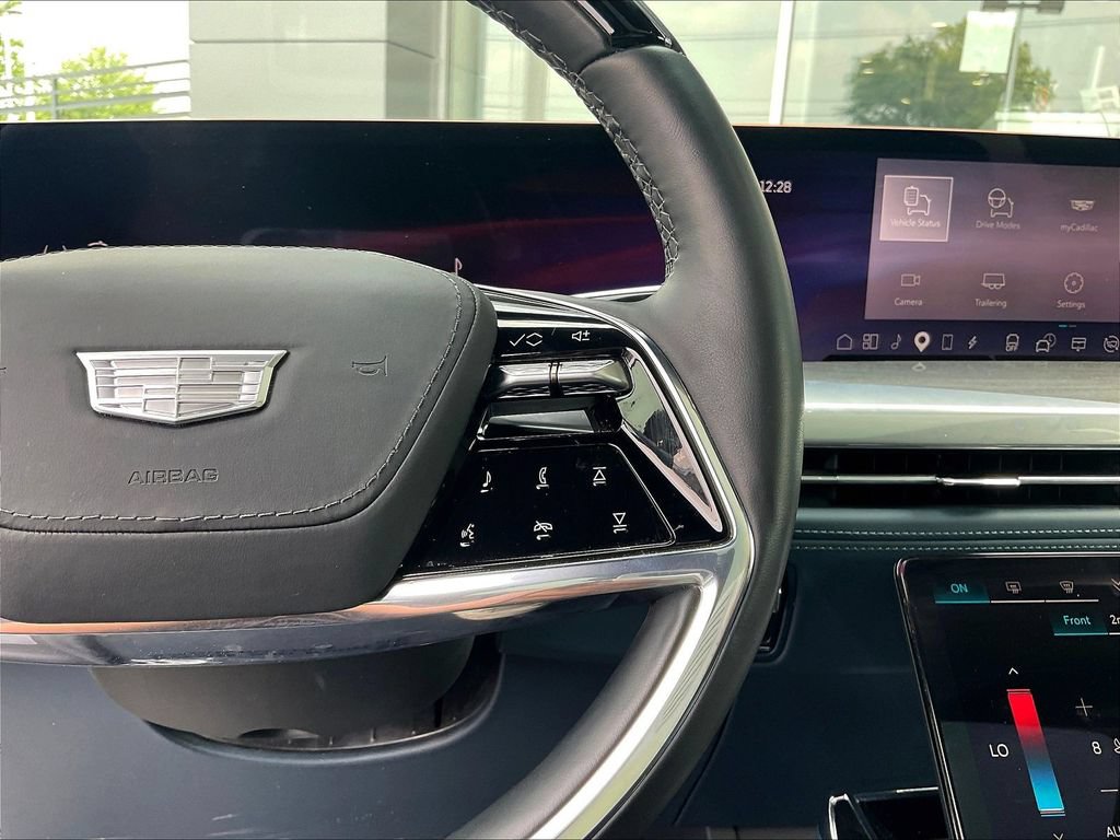 Used 2025 Cadillac Escalade IQ Luxury 2 w/ LPO, Premium Carpet Package AWD/4WD image 12