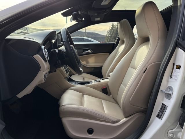 Used 2016 Mercedes-Benz CLA 250 image 15
