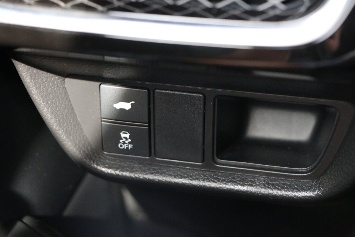 Used 2025 Acura ADX FWD image 20