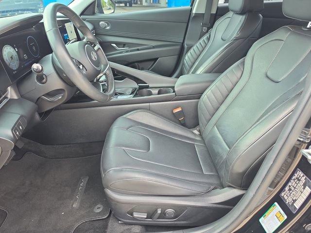 Used 2024 Hyundai Elantra Limited FWD image 15
