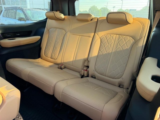 New 2026 Jeep Grand Wagoneer Summit AWD/4WD image 9
