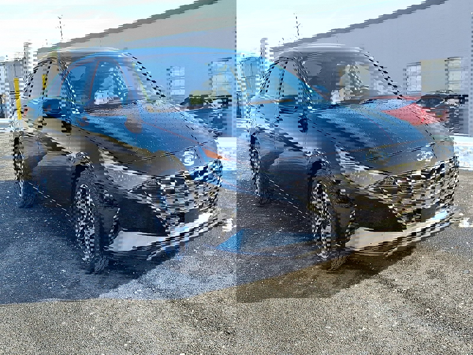 Certified 2023 Hyundai Elantra Limited image 3