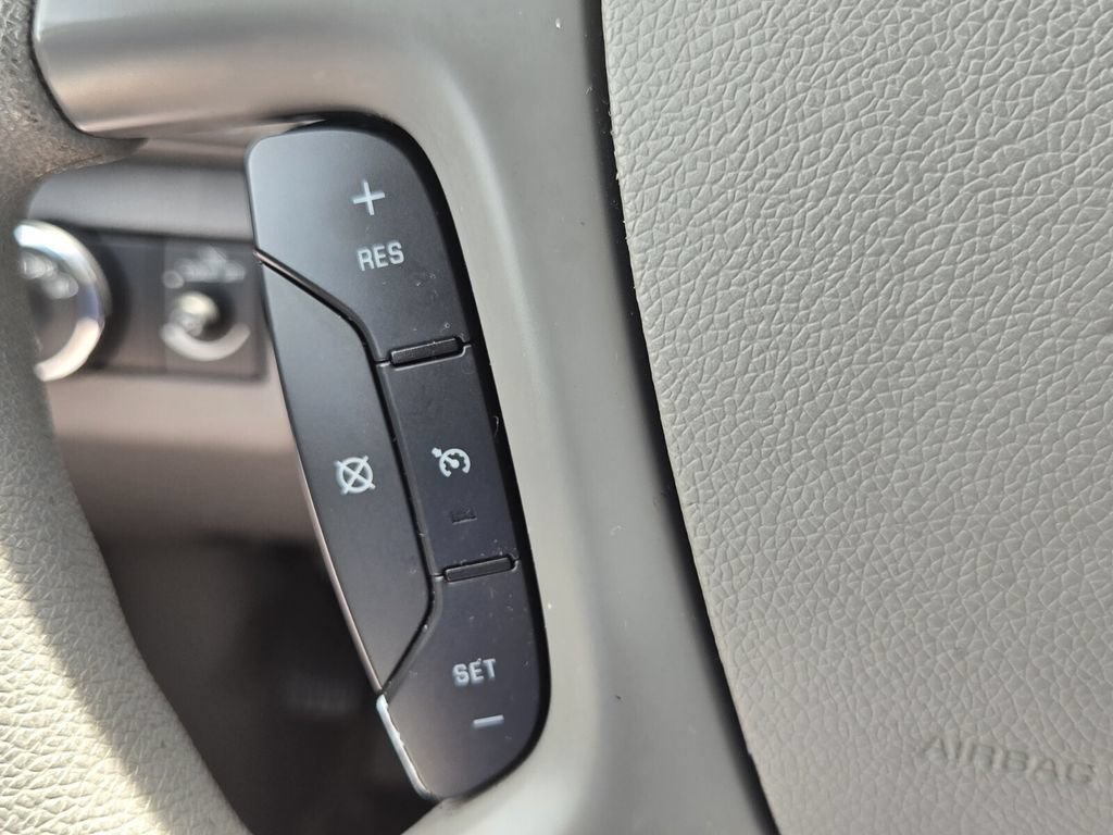 Used 2017 Chevrolet Traverse LS FWD image 25