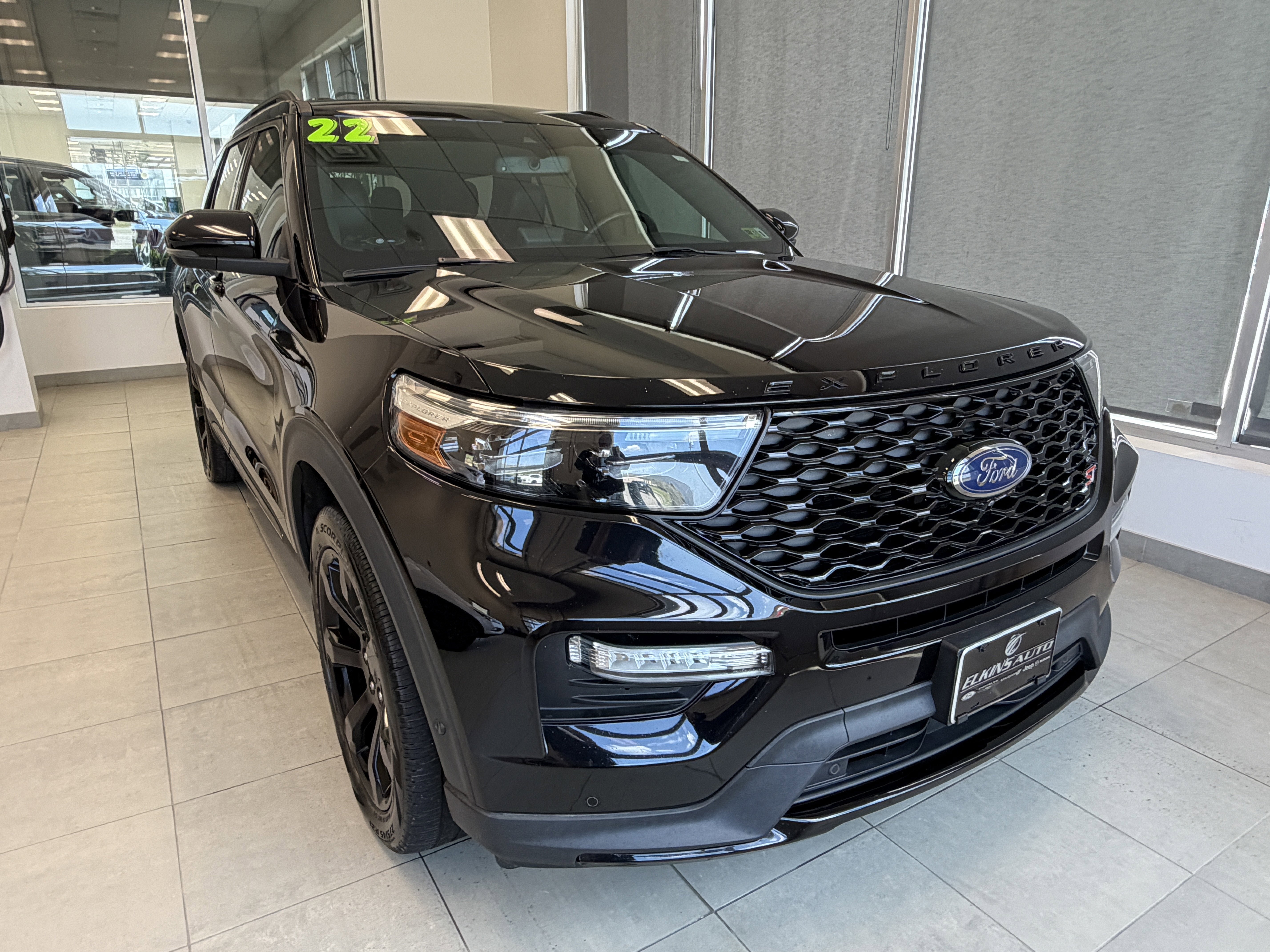 Used 2022 Ford Explorer ST w/ Equipment Group 401A AWD/4WD video 2