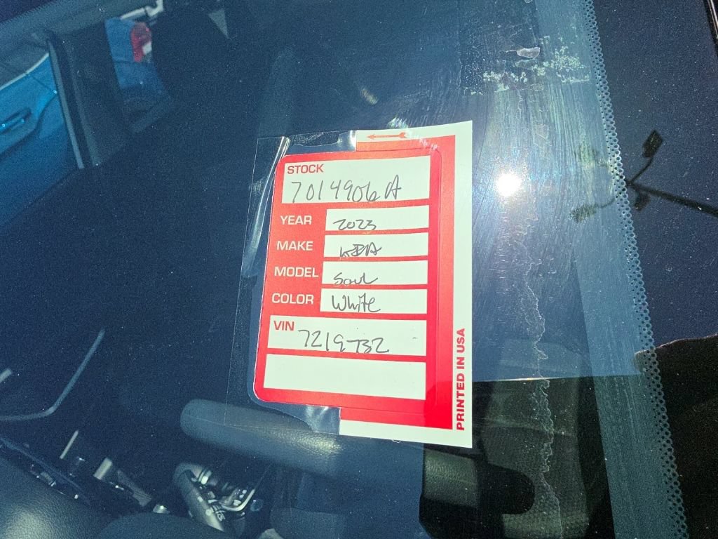 Certified 2024 Kia Soul S FWD image 10
