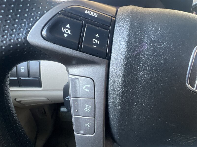 Used 2015 Honda Odyssey LX image 5
