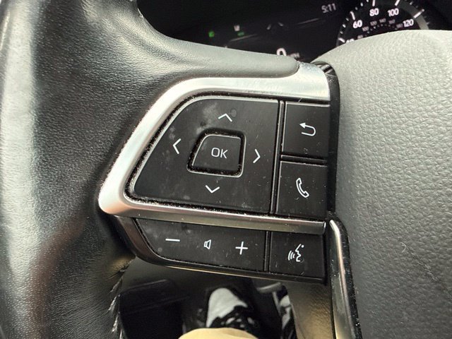Used 2021 Toyota Highlander XLE AWD/4WD image 26