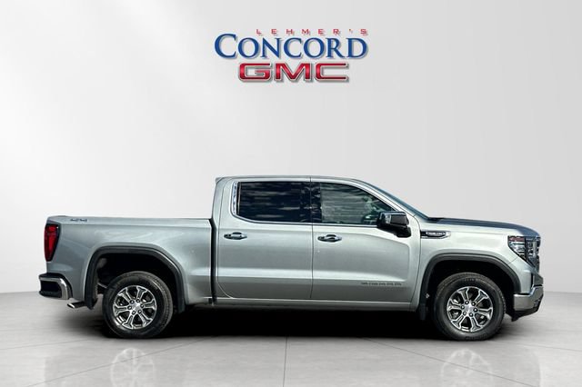 Used 2026 GMC Sierra 1500 SLT AWD/4WD image 3