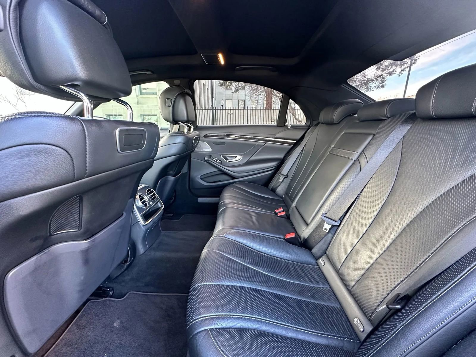Used 2018 Mercedes-Benz S 450 Sedan image 13