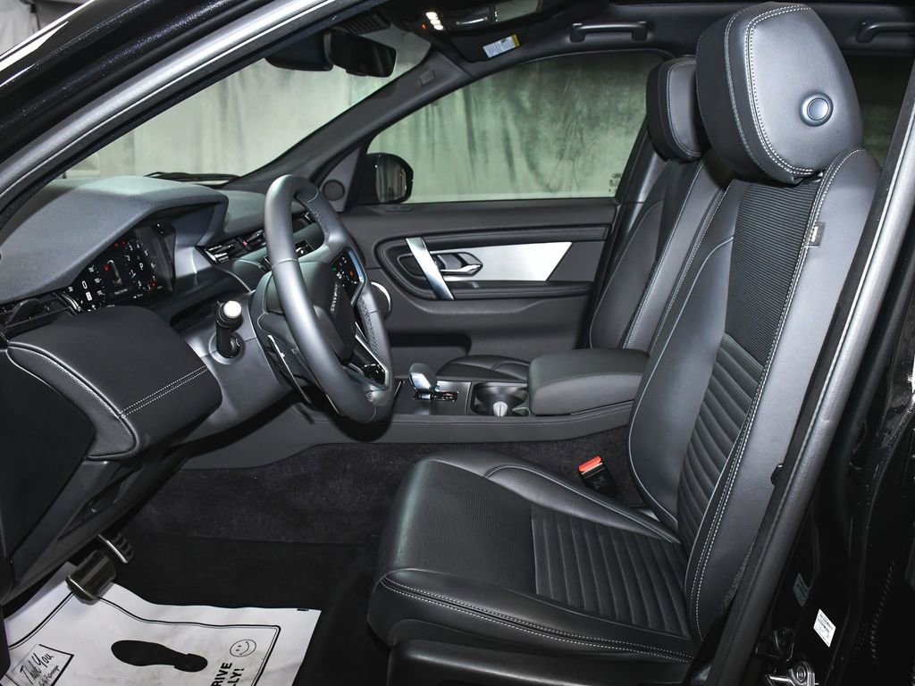 Used 2024 Land Rover Discovery Sport Dynamic SE AWD/4WD image 53