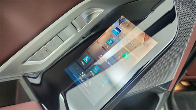 Used 2025 BMW i7 eDrive50 image 35