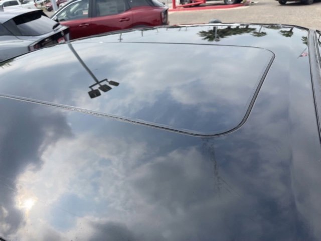 New 2025 Nissan Sentra SR w/ SR Premium Package image 9