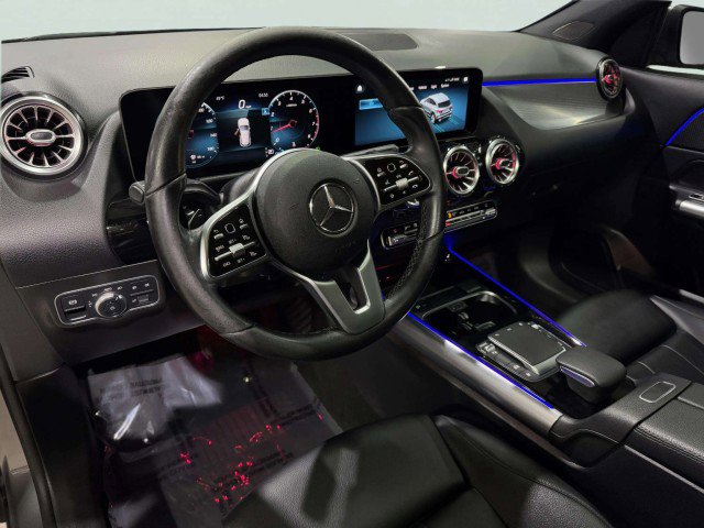 Used 2021 Mercedes-Benz GLA 250 4MATIC w/ Premium Package image 27