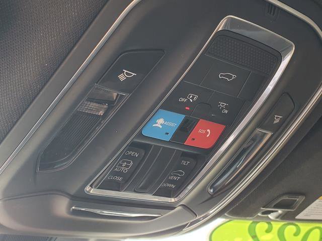 Used 2022 Jeep Grand Cherokee Altitude image 20