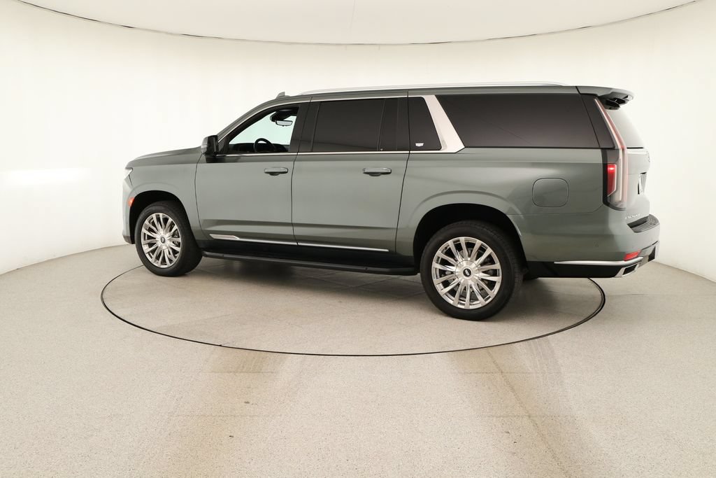 Used 2023 Cadillac Escalade ESV Premium Luxury AWD/4WD image 3