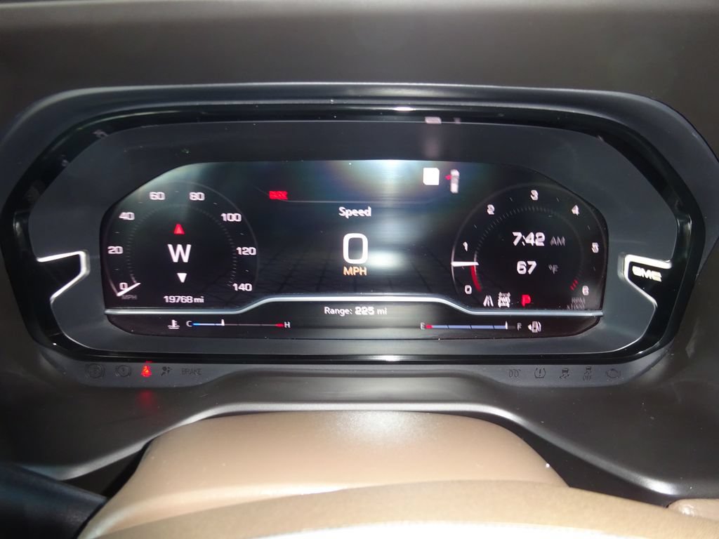 Certified 2022 GMC Yukon XL Denali w/ Max Trailering Package AWD/4WD image 26