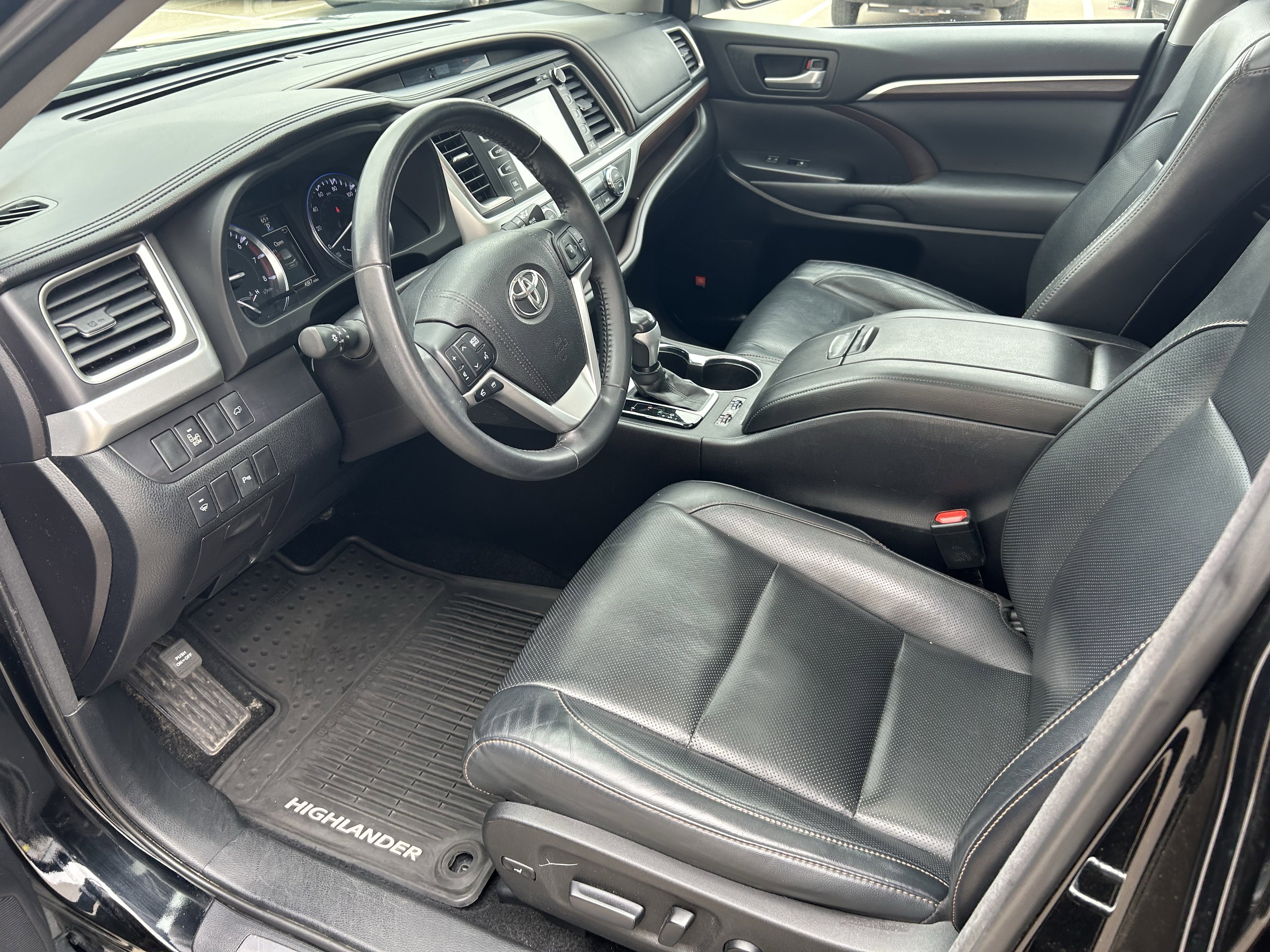 Used 2015 Toyota Highlander Limited AWD/4WD image 13