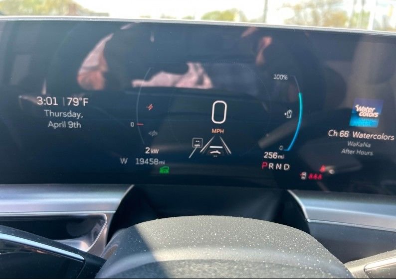 Used 2024 Cadillac Lyriq Sport w/ LPO, Floor Liner Package AWD/4WD image 8