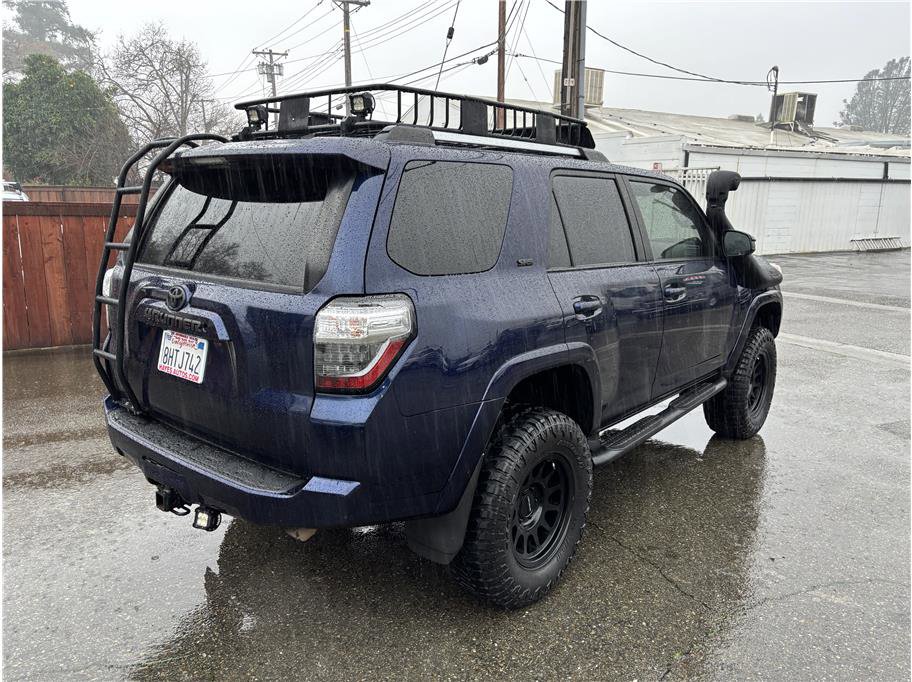 Used 2019 Toyota 4Runner SR5 image 7