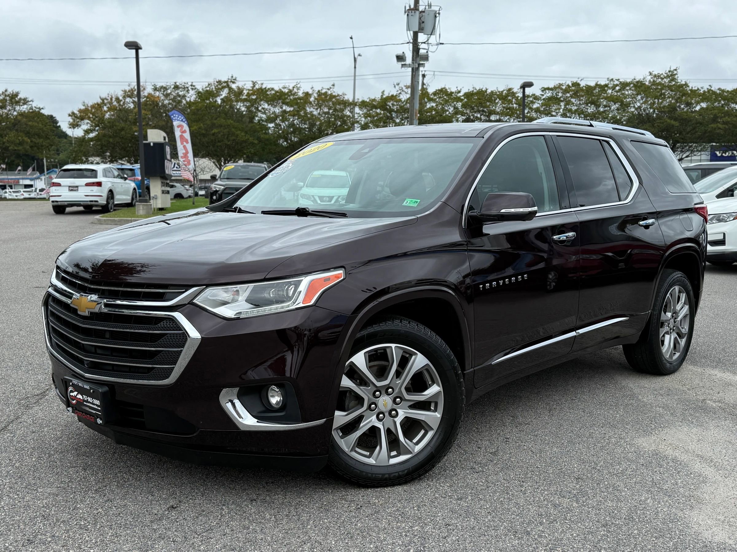 Used 2020 Chevrolet Traverse Premier image 1
