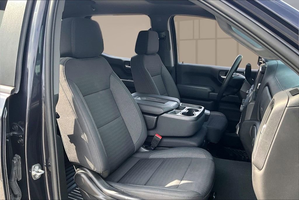 Used 2022 Chevrolet Silverado 1500 Custom Trail Boss AWD/4WD image 28