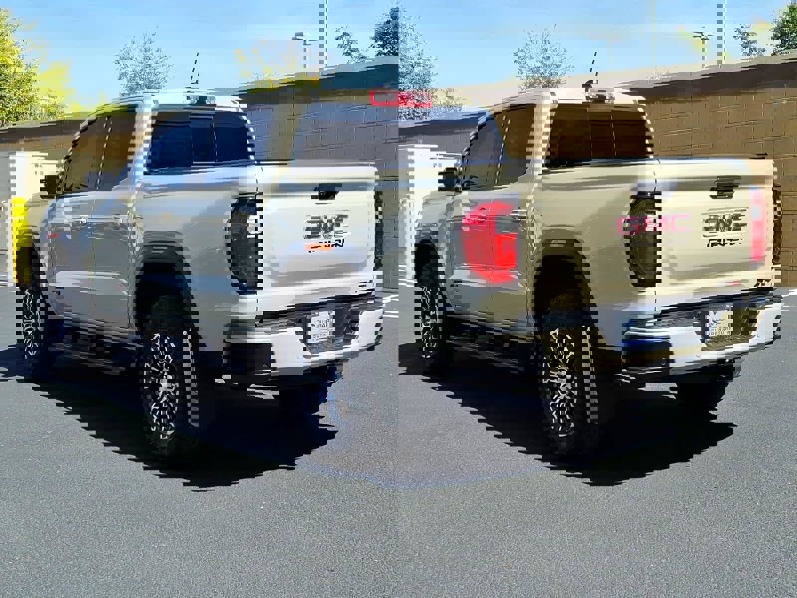 Used 2024 GMC Canyon AT4 w/ AT4 Premium Package image 5