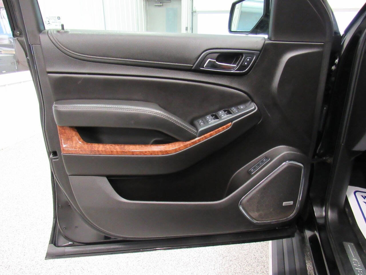 Used 2020 Chevrolet Tahoe Premier w/ Premier Plus Edition image 36