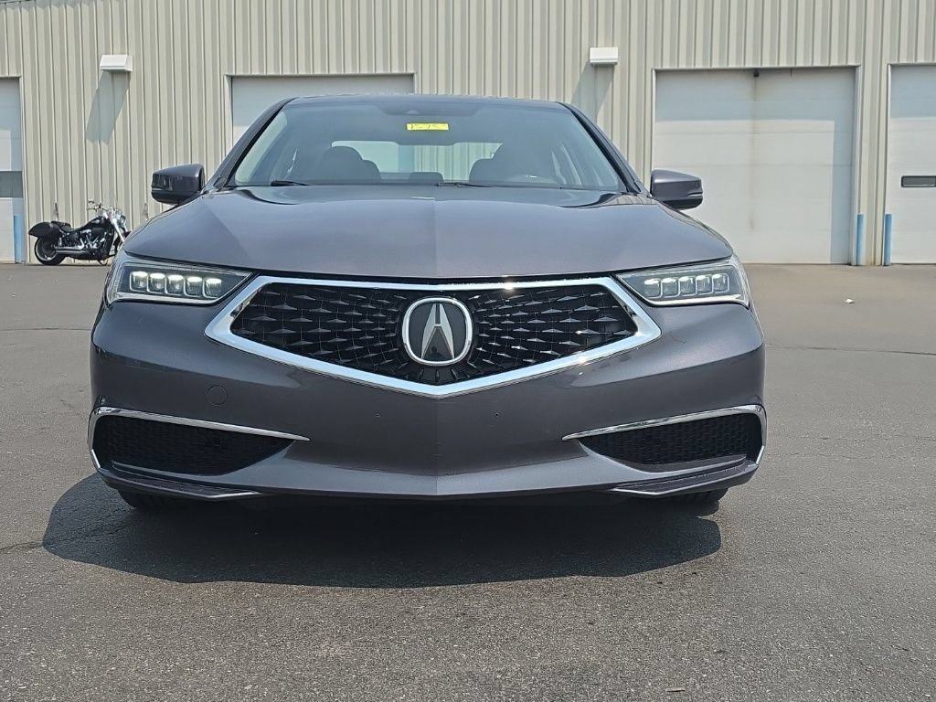 Used 2020 Acura TLX V6 FWD image 2