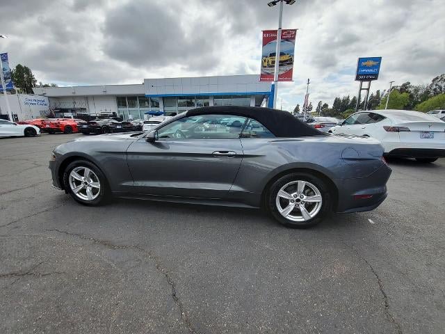 Used 2023 Ford Mustang Convertible RWD image 5
