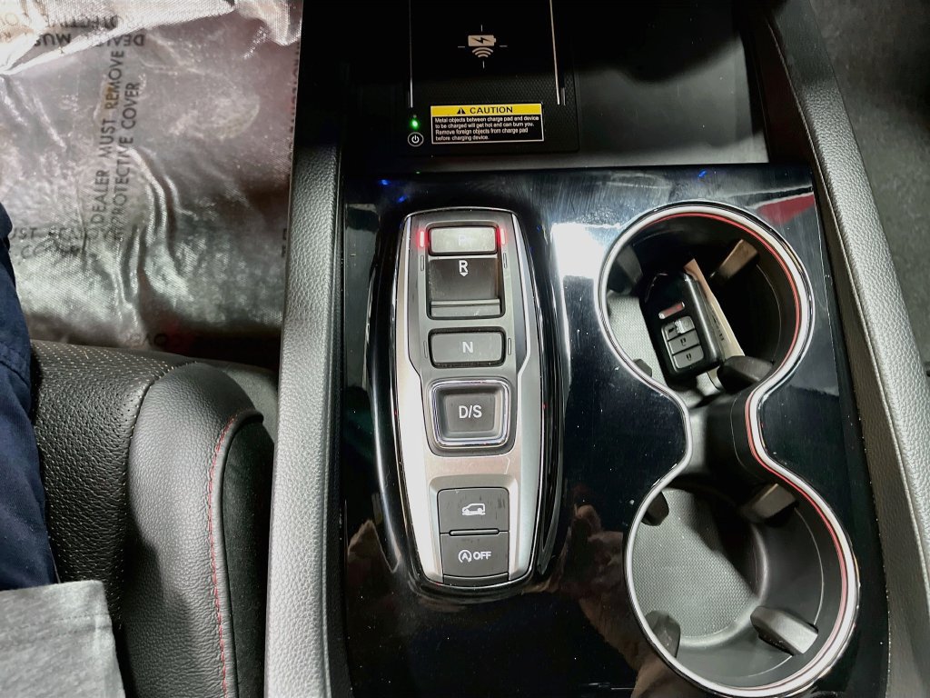 Used 2025 Honda Passport Black Edition image 17