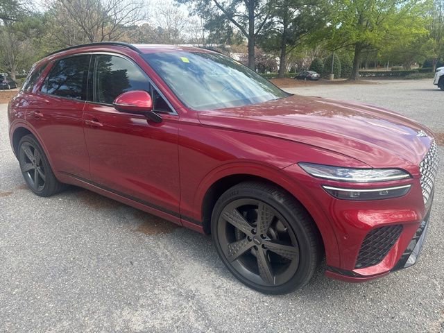 Used 2023 Genesis GV70 2.5T w/ Sport Prestige Package image 7