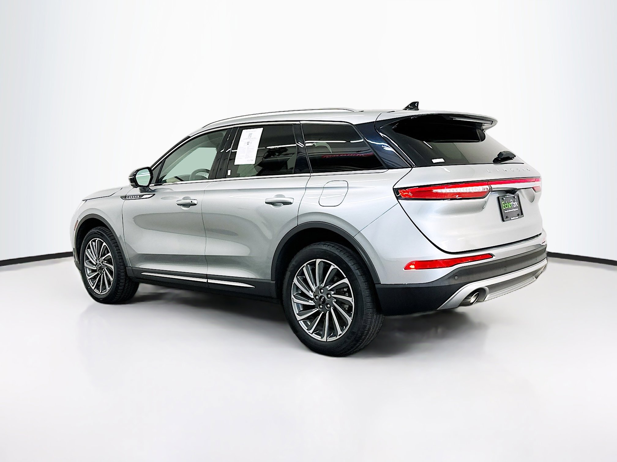 Used 2024 Lincoln Corsair Reserve w/ Equipment Group 201A image 5