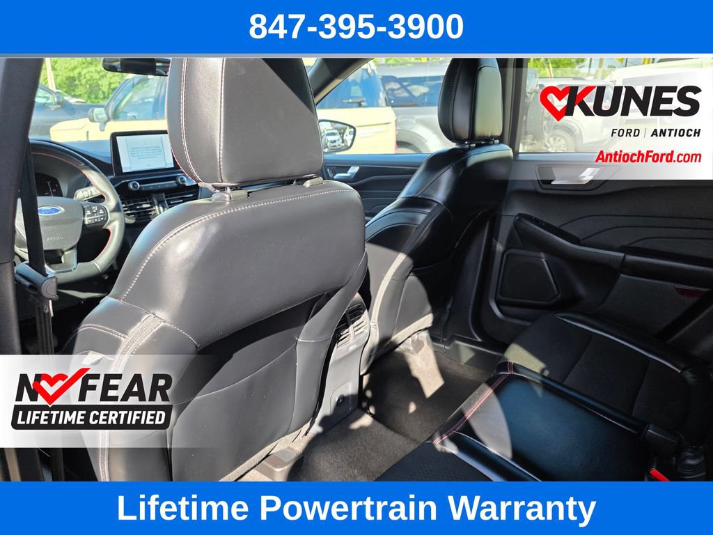 Certified 2025 Ford Escape ST-Line AWD/4WD image 24