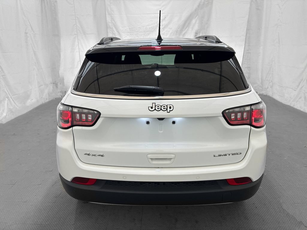 Used 2023 Jeep Compass Limited w/ Sun and Sound Group AWD/4WD image 6