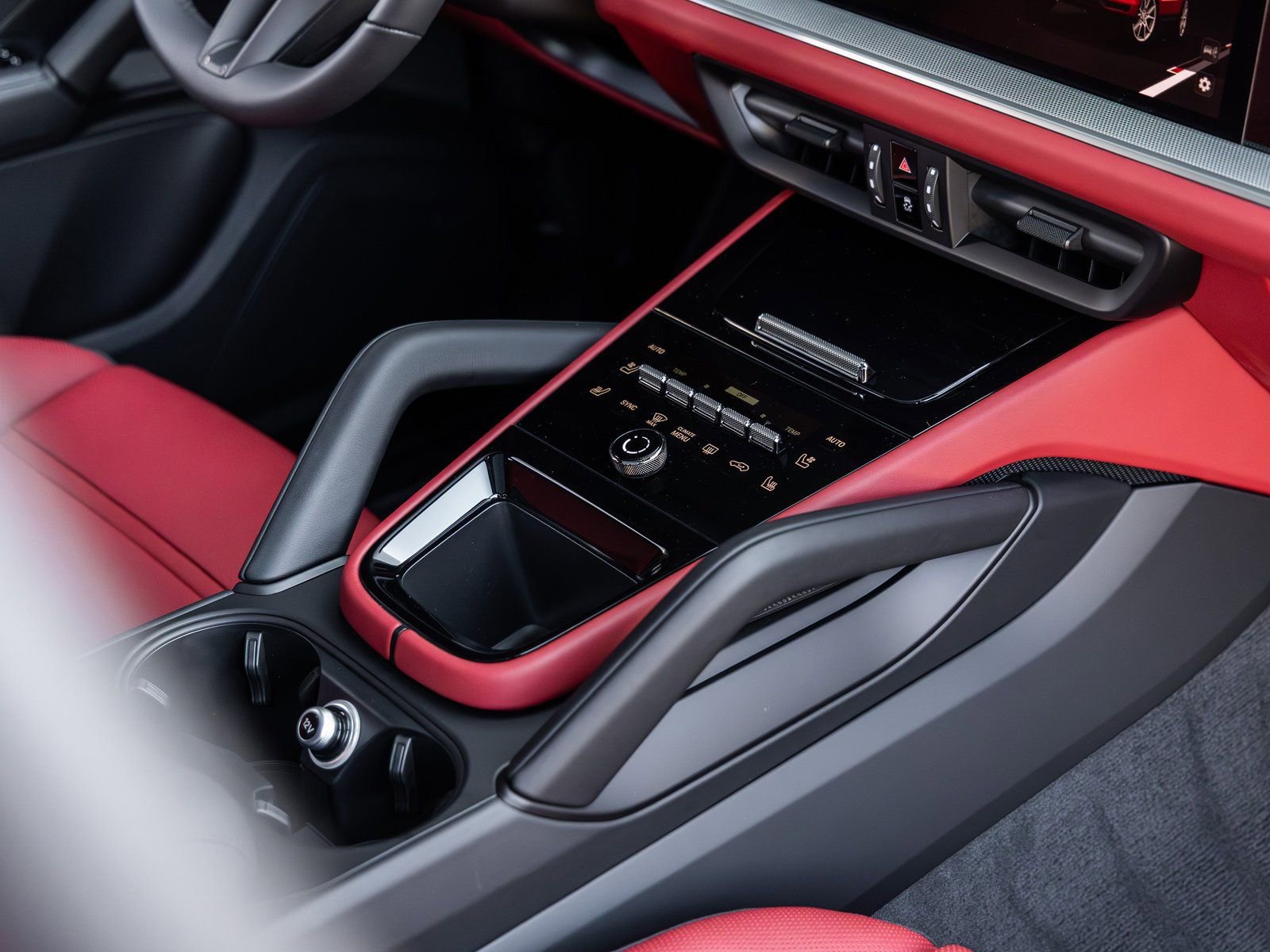 New 2026 Porsche Cayenne S image 36