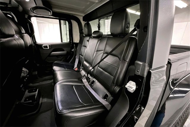 Used 2021 Jeep Gladiator Overland w/ Popular Equipment Package image 21