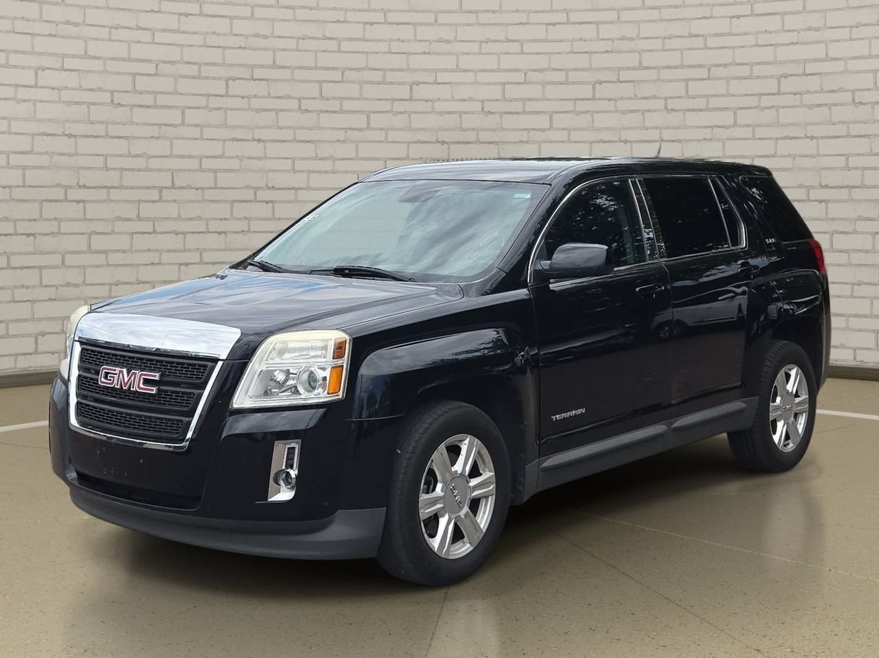 Used 2015 GMC Terrain SLE FWD image 1