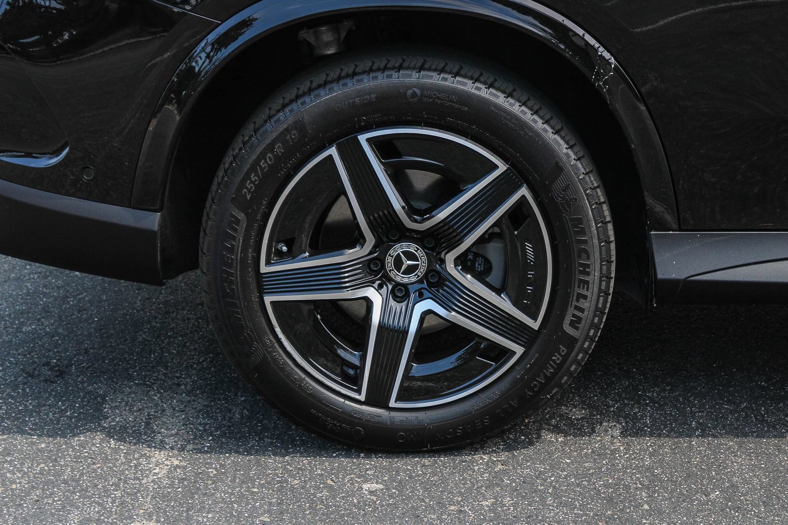 Certified 2026 Mercedes-Benz GLC 300 4MATIC image 11