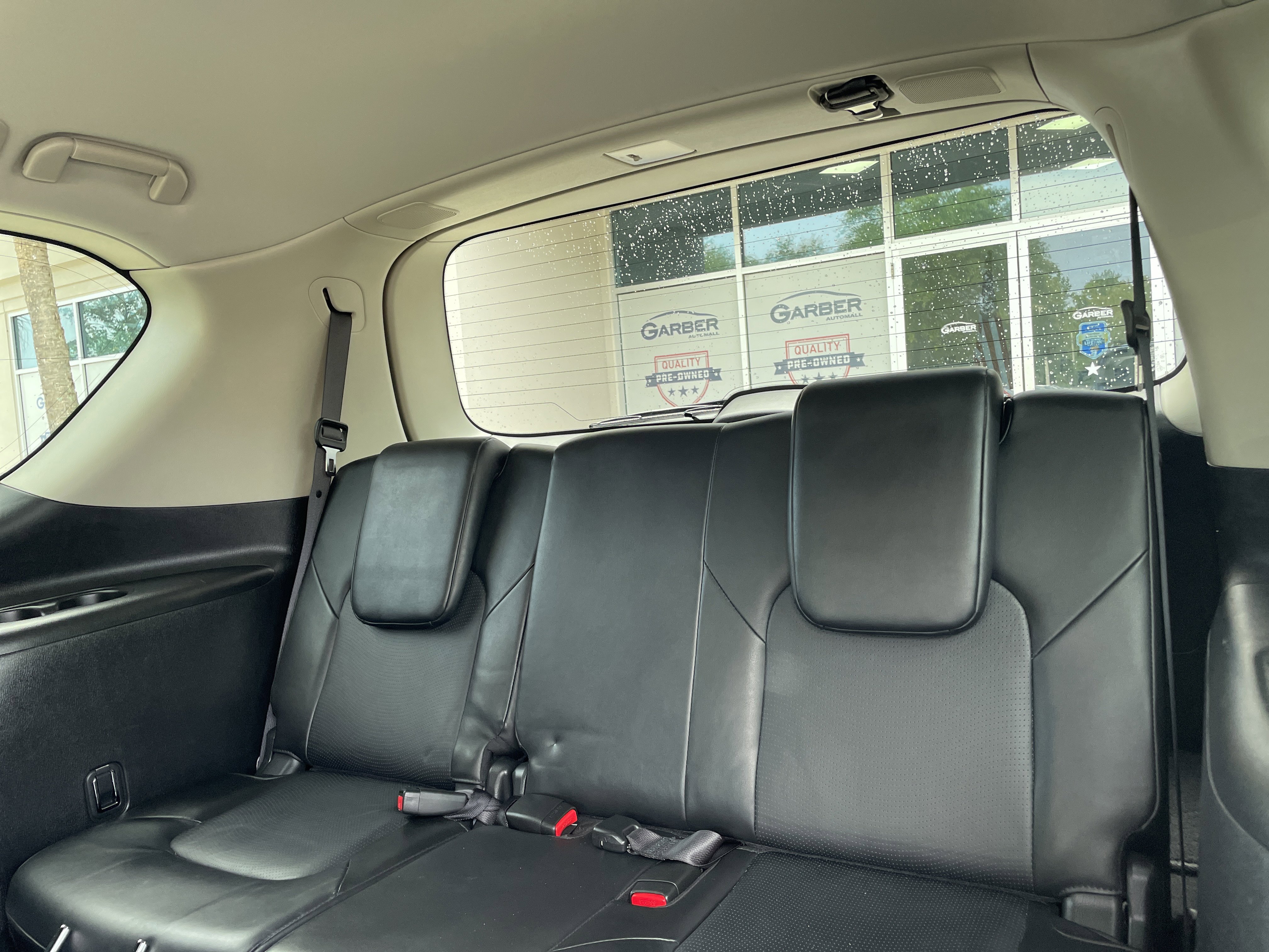 Used 2020 Nissan Armada SL image 27