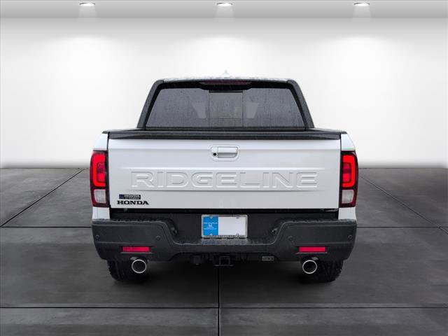 New 2026 Honda Ridgeline Black Edition image 4