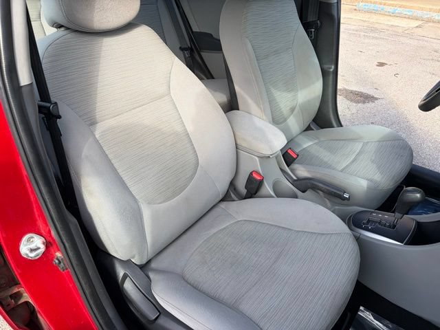 Used 2017 Hyundai Accent Value Edition FWD image 35