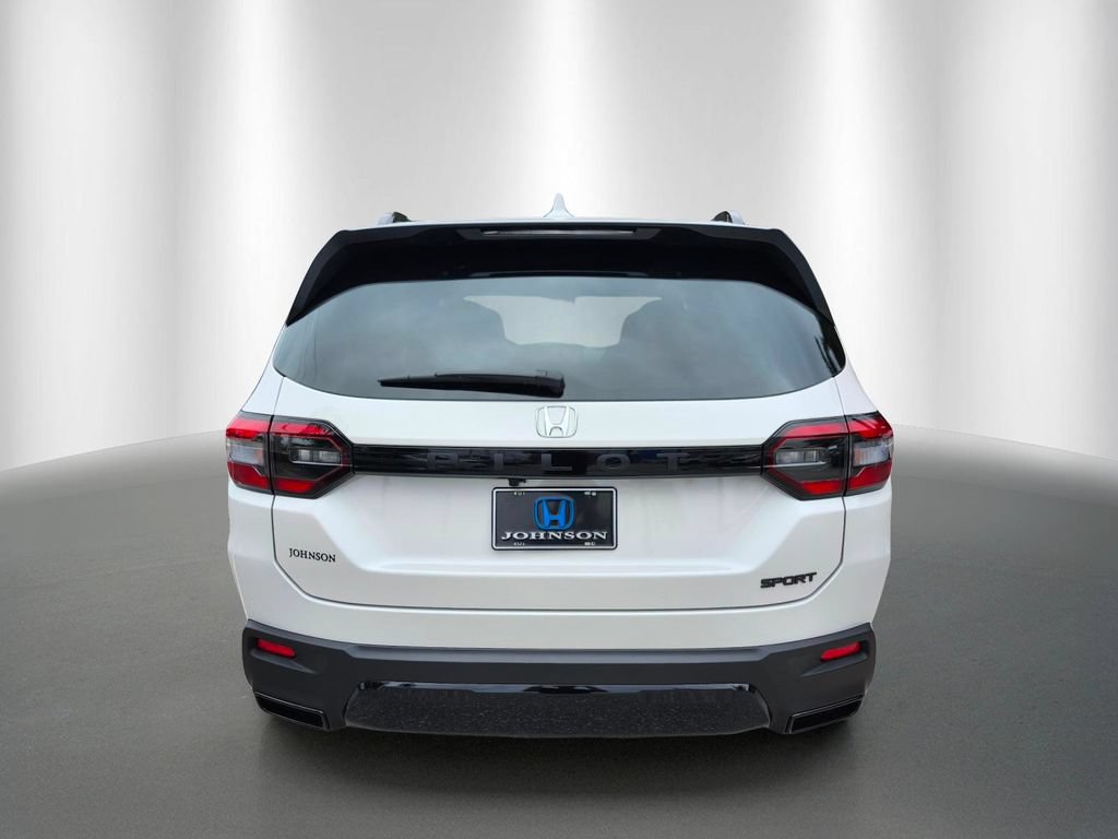 New 2026 Honda Pilot Sport image 5
